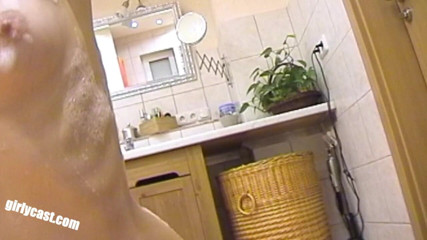Girlycast: Nina private XXX bathing fun