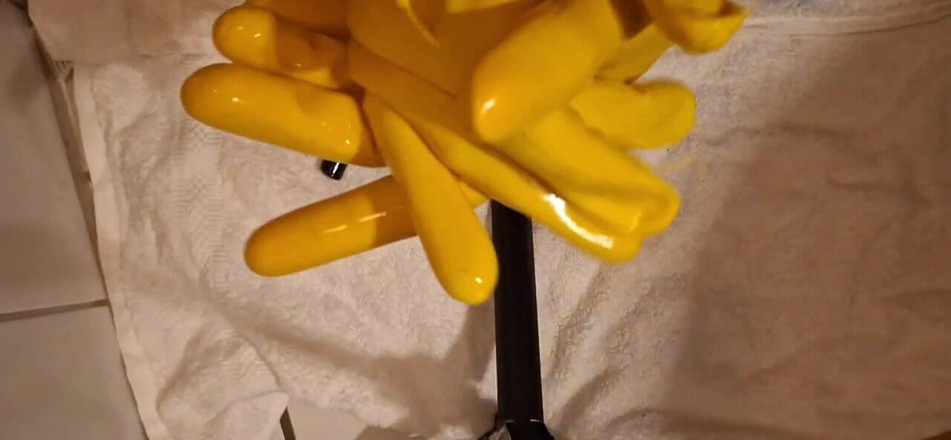 Dreamofevolution: Latex Gloves