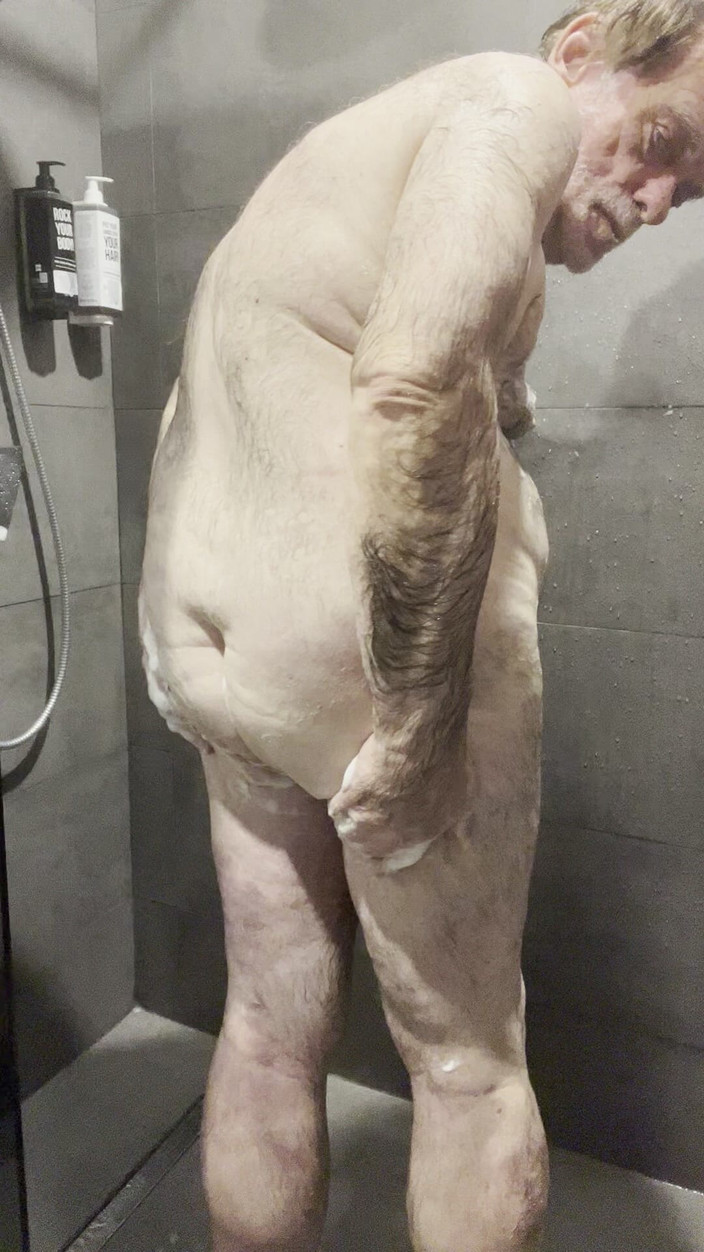 Coach Karl dude lodge: 2026 Walentynki Czas prysznica 4