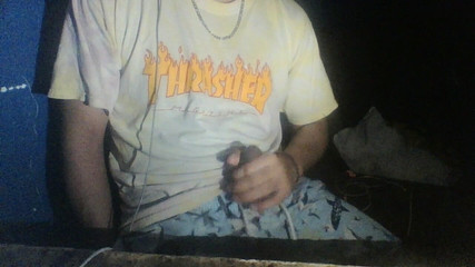 AlexAlejandro13: Öğleden sonraları biraz çekmeye ihtiyacım var