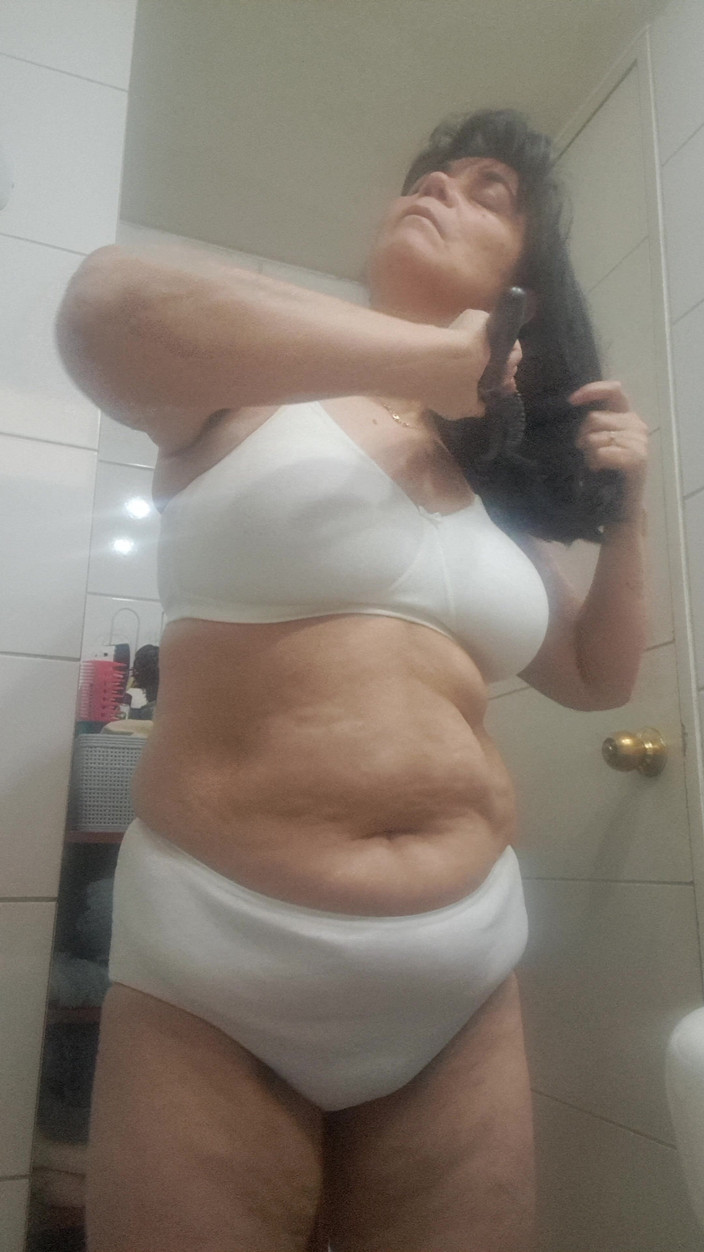 Mommy big hairy pussy: Plus velikost macecha spodní prádlo