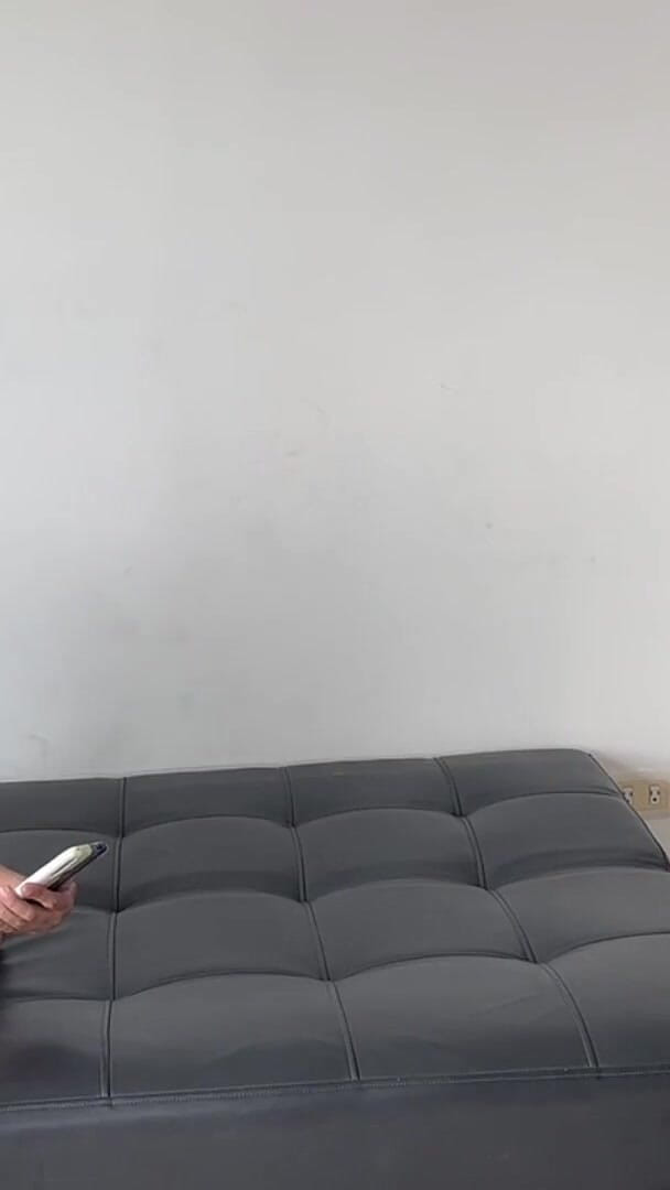 kikemerengues: Meu Voyeur Colega De Quarto Me Pega Chupando Ele, Eu...
