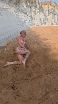 Golden Showers 2026 Holiday Edition Part 1