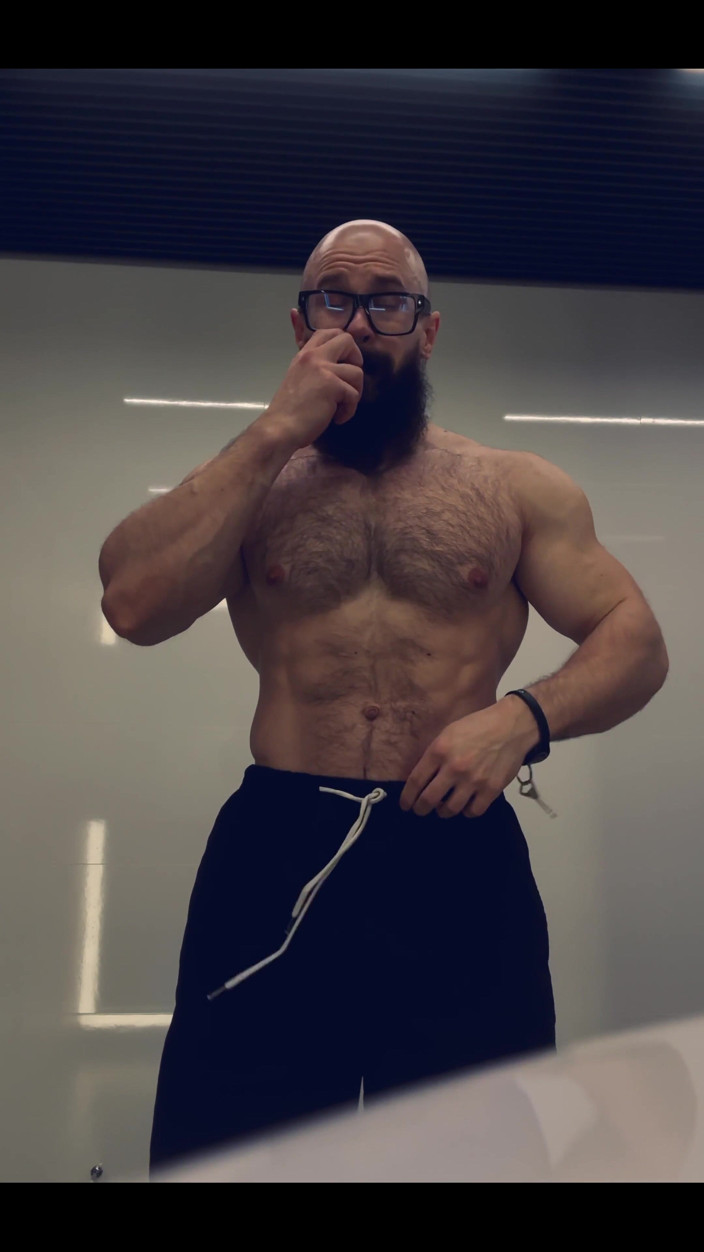 Mister Stone: Every Muscle Is Under the Skin