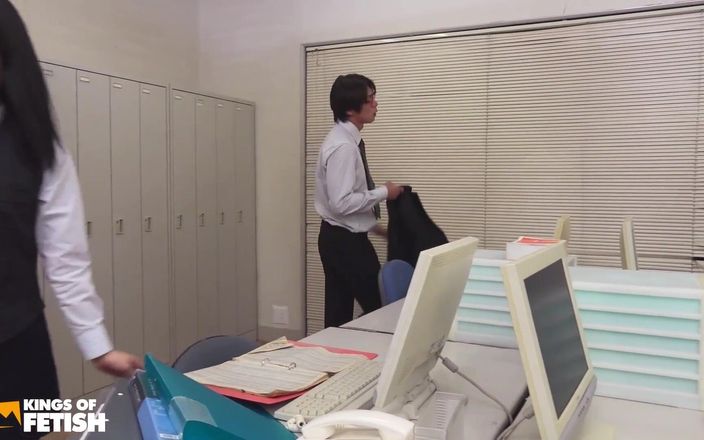 Pure Japanese adult video ( JAV): Japansk sekreterare blåser sin chef innan hon blir nöjd