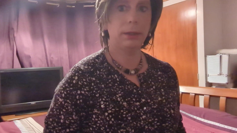 NikkiGee: Você gosta da minha roupa?