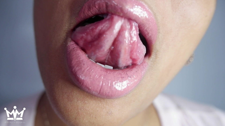 Mya Mula Goddess: Bạn là con gấu gummy của tôi