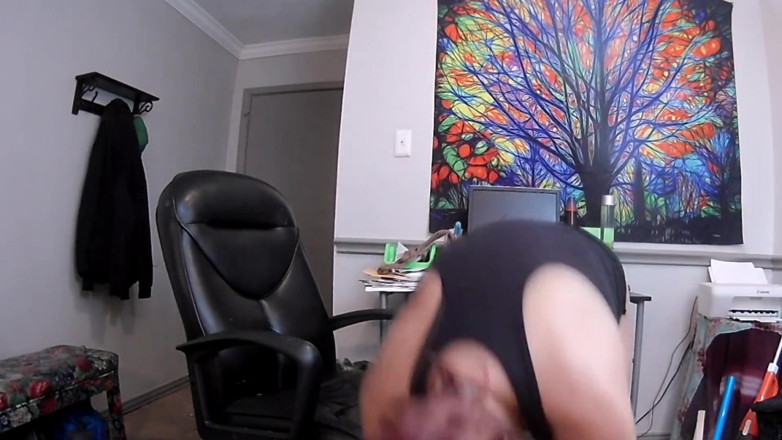 naughtynikki777: Stoking dan legging selangkangan pelacur di kantor