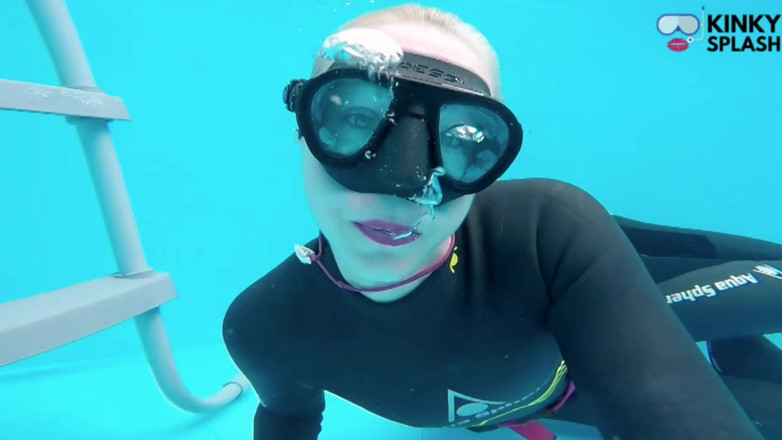 UKCuteGirl Lucy Lauren: Underwater Wetsuit JOI in My Private Pool