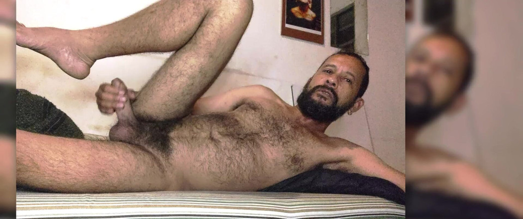 Stink HairyMale: aadhi raat men (poorn sanskaran)