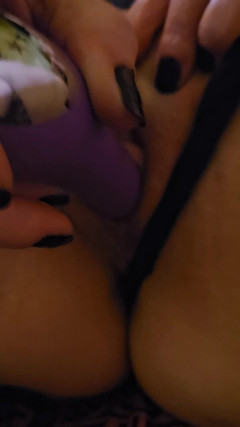 Devils_Ivy: Šťavnatá kundička pulzující a stříkající