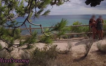 Dick Flash – I Pull Out My Cock in Front of a French Girl… Beach Path and She Helps Me Cum in Mounth Caught!!!