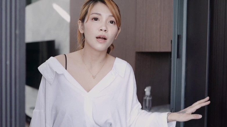 Asian Milfs n Teens: Nice morning with GF - Perv Milfs n Teens