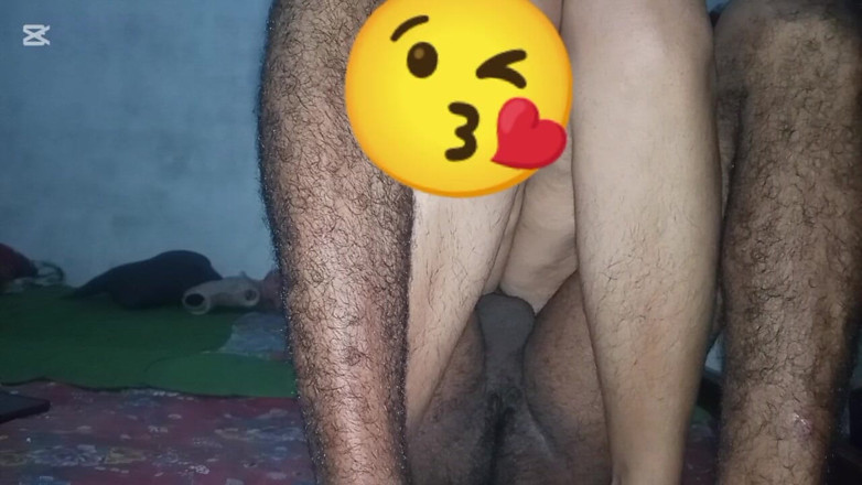 Ashfaq Ahmed: Sex indického páru