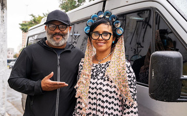 MaturePickup: Sürücü otobüsümde olgun parçalıyor