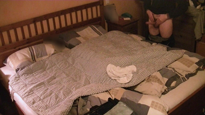 Mark Hannes: Kalhotky v posteli (od 52leté staré nevlastní matky) Masturbace