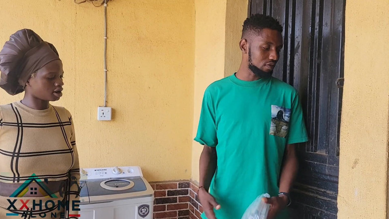 Home Alone: Olosho Pussy Home Delivery