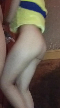 Indiano garoto fodeu minha bunda depois que meu marido saiu
