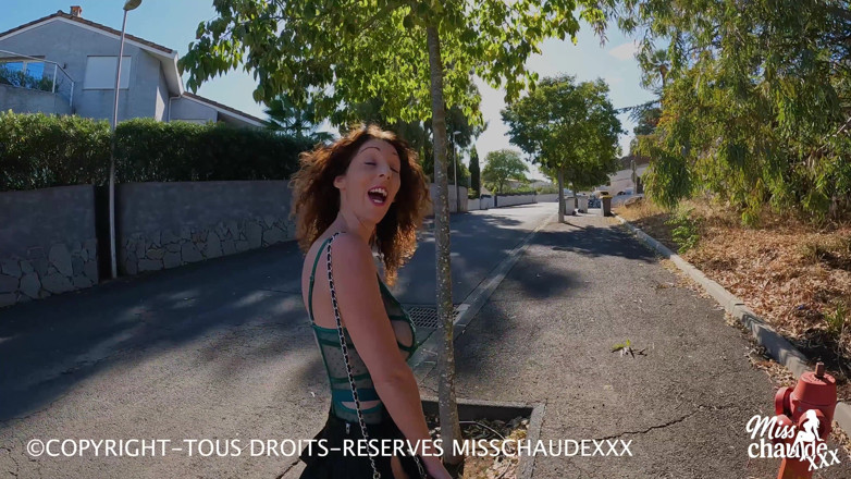 Misschaudexxx: Misschaudexxx, Een Elektricien Valt Me Midden Op Straat Aan En...