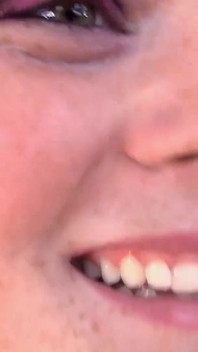 Tıknaz aldatan yüzü dölle dolu