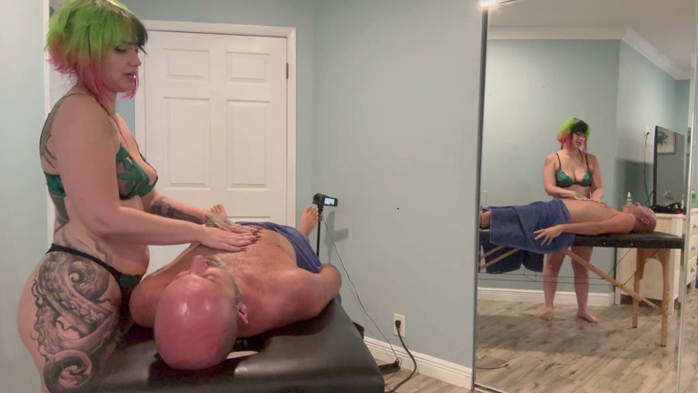 Island Boy Vids: Lilith Convallis Punishes Pervert in Big Booty Massage