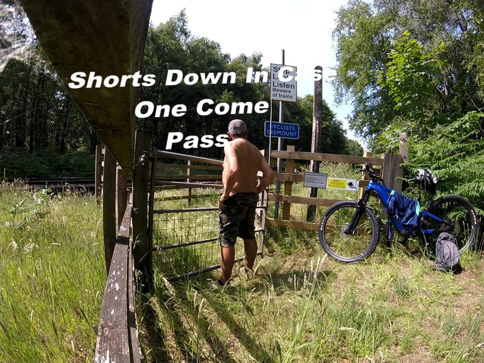 Andy: Procházka 33 2025