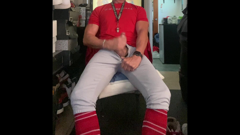 JockDad87: Setelah ngocok jockdad87, dicrot di gigi baseball
