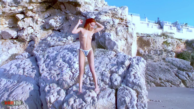 MMM100: Angie kiss: angie kiss si bintang bokep mungil rambut merah...