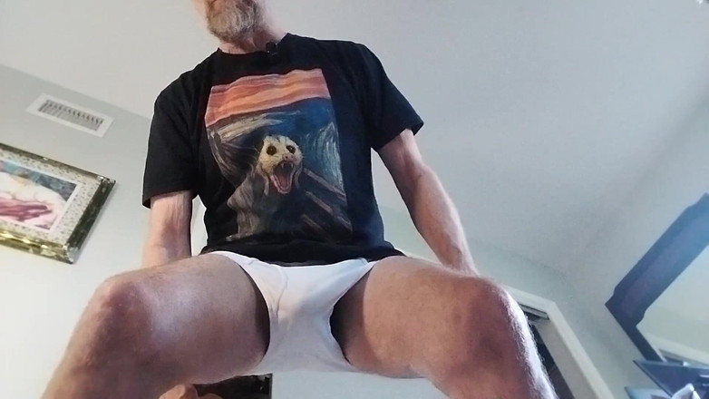 Hairyartist: Menyusutkan big brother