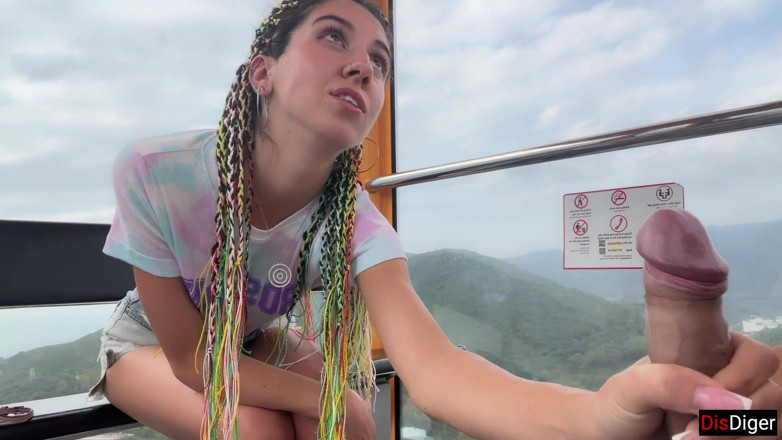 Dis Diger: Otdoor dick parpadeando en la noria - chica extraña ayúdame a...