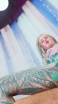 Anal seven hippi piliç götten büyük yarakla sikiliyor - atm, yüze boşalma, genişletme