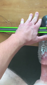 Fodendo minha nova boca chupando brinquedo