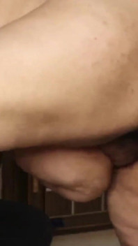 Podvádějící manželka anál ošukaná sousedem část - 4