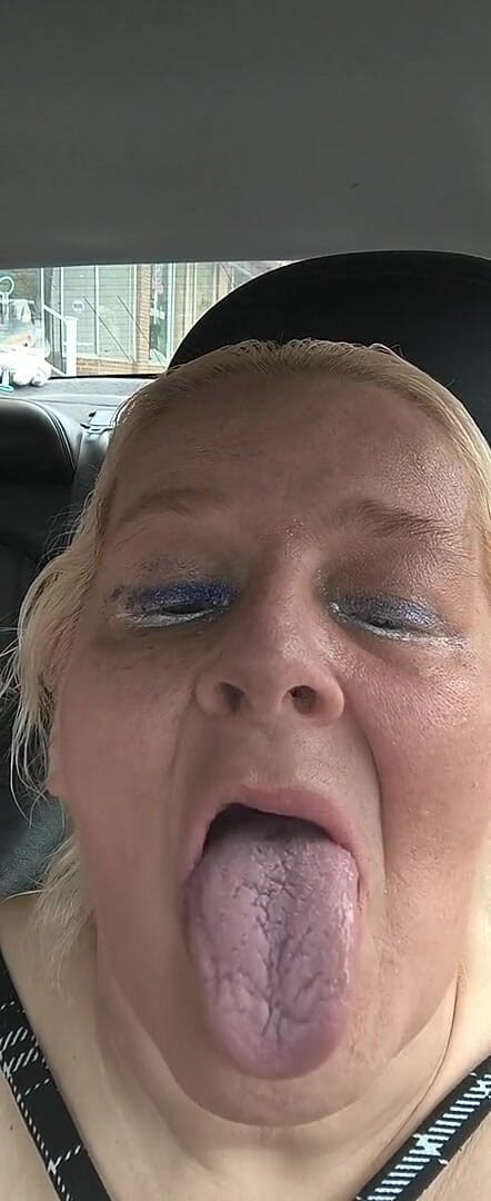 HerculesnVENUS: Você não gosta da minha tounge deslizando através de suas...