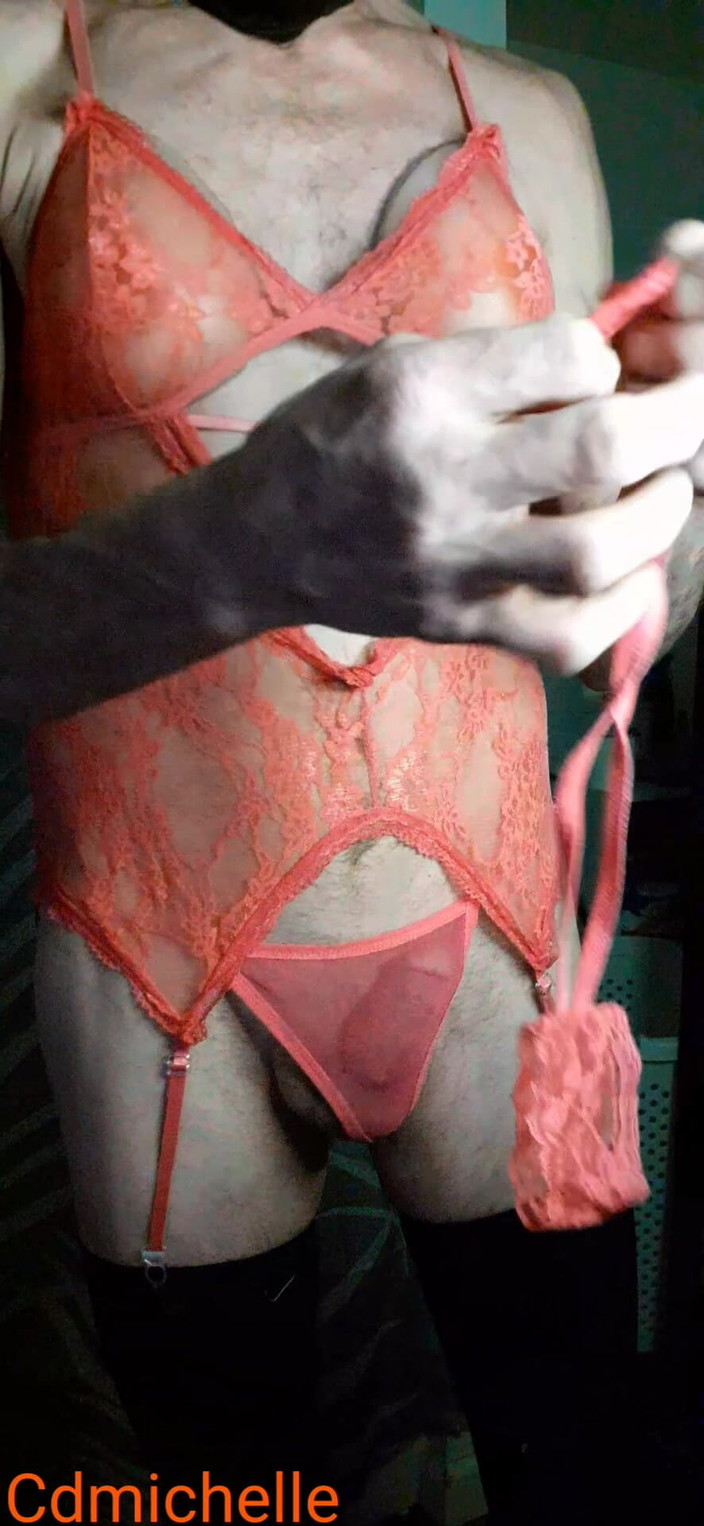 Sexy crossdresser wearing lingerie everything sexy: Cdmichelle喜欢在许多不同的事情上变装