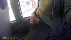 Funnyboy-Ger: Můj první pokus: honění v jedoucím autobuse, bohužel pouze s...