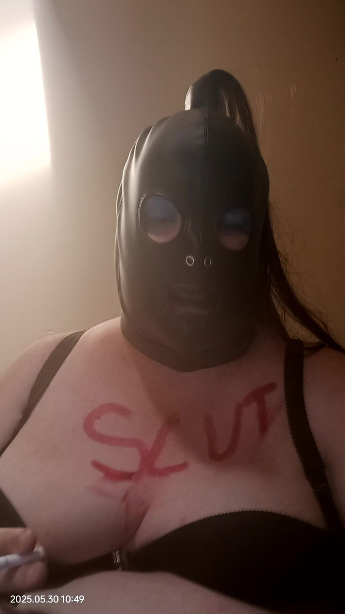 Stephanie-Nicole-TV: BBW TV 흡연과 딜도로 놀기