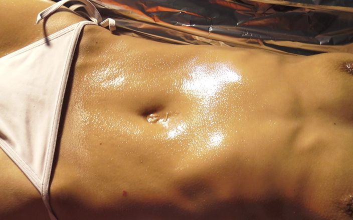 NM fetish femdom videos by Princess Nikki Cruel: Princess nikki diikat di ranjang