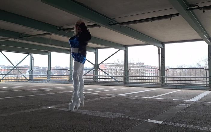 Strapsex: Gina atuendos ii