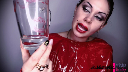 Goddess Misha Goldy: Worship my lipstick marks bitch!