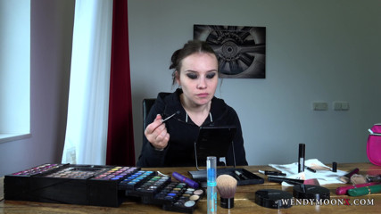 WWMAMM: Wendy Moon bereitet den film für ihre performance vor