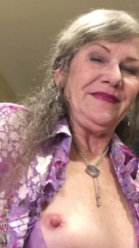 Horny Mature Wife Gets Her Creampie! Maxxximummilf