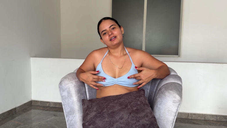 MaRaSexx: Desafio de leite de meia-irmã latina Thicc