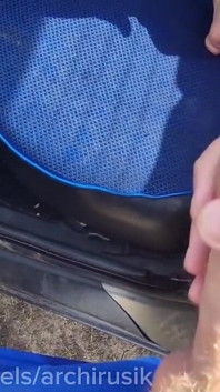 El Crucero De Un Chico Guapo Es Una Follada Pública Hardcore Con Mucho Semen En El Auto