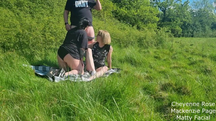 MattyFacial: Lesbian couple films themselves in the nature