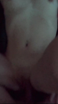 Taboo Secrets tradiscono con la figliastra del boss. Video privati amatoriali. Schizzi in bocca e creampie