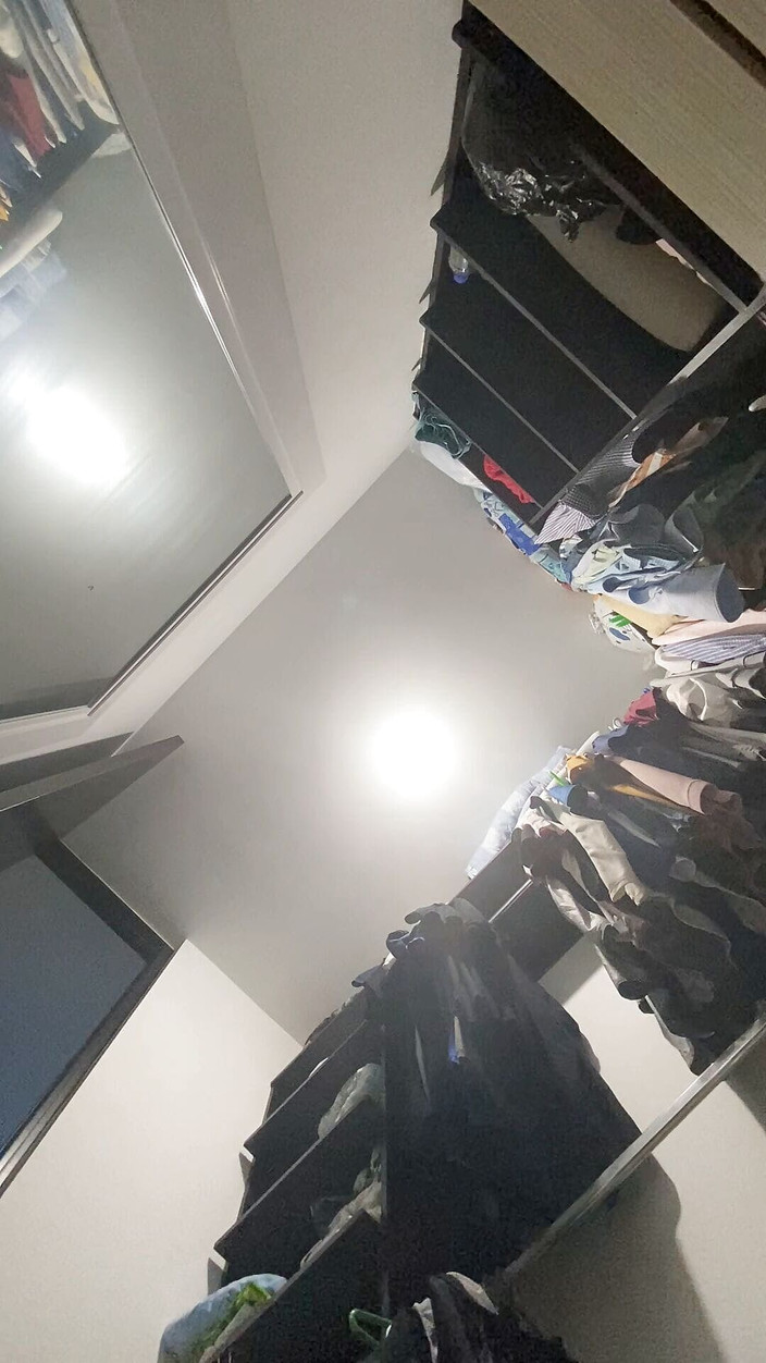 Tomas Styl: Eu deixo a gravação do celular para ver minha meia-irmã...