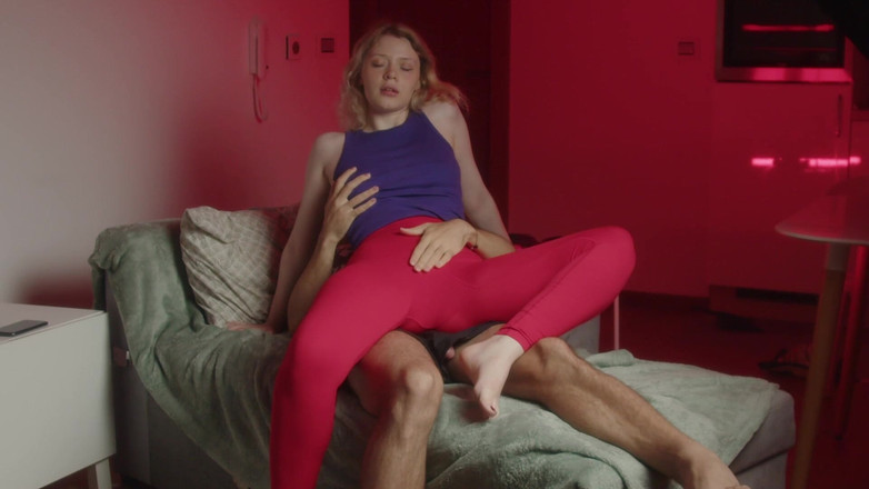 Spacenintenda: Adik tiri dientot habis-habisan sampai mengerang keenakan!