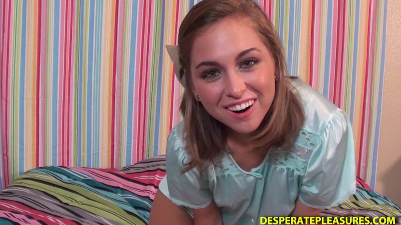 Desperate Pleasures: Riley Reid este foarte excitată
