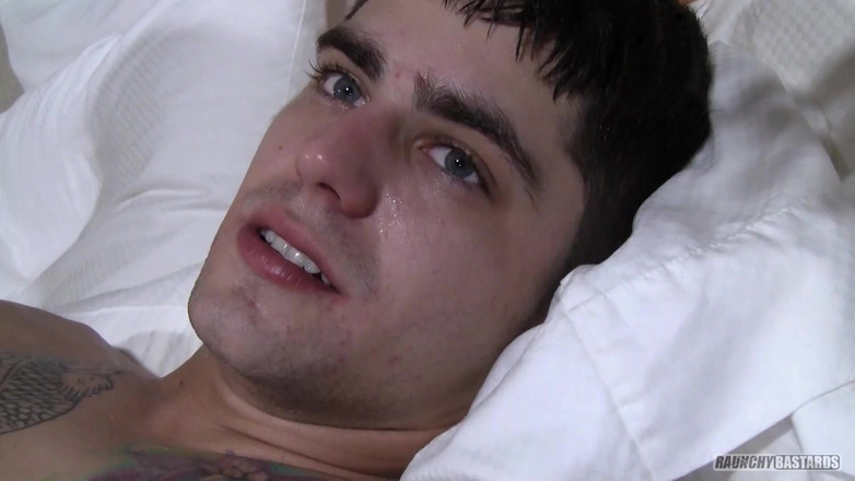 Raunchy Bastards: Крупним планом спортсмени виступають для тата
